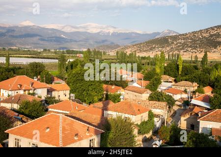 Blick auf ein altes Dorf im Stadtteil Elmali Stockfoto