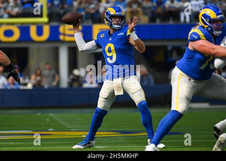 Los Angeles Rams Quarterback Matthew Stafford (9) während eines NFL-Spiels gegen die Detroit Lions, Sonntag, 24. Oktober 2021, in Los Angeles. Die Rams besiegen Stockfoto