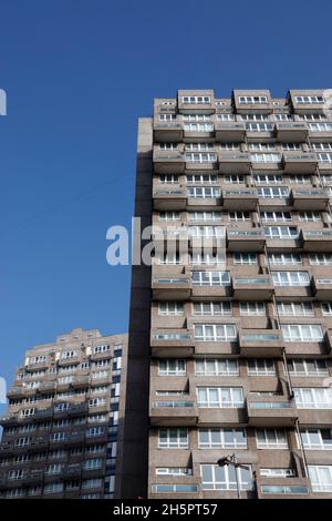 Fairford House und Hurley House, Cotton Gardens Estate, Lambeth, London, Großbritannien Stockfoto