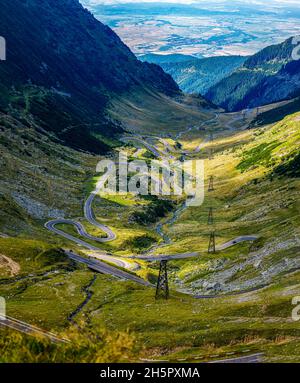 Die transfaragasische Straße in den karpaten rumäniens Stockfoto