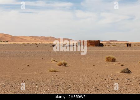 Berberhütte in der Sahara. Erg Chebbi Marokko Stockfoto