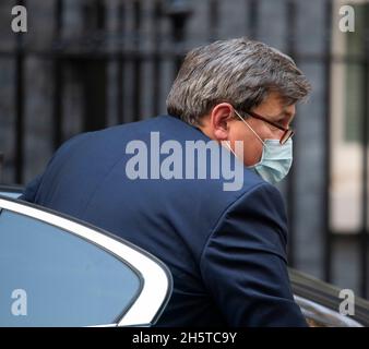 Downing Street, London, Großbritannien. 11. November 2021. Kit Malthouse MP, Staatsminister in der Downing Street. Quelle: Malcolm Park/Alamy Live News. Stockfoto