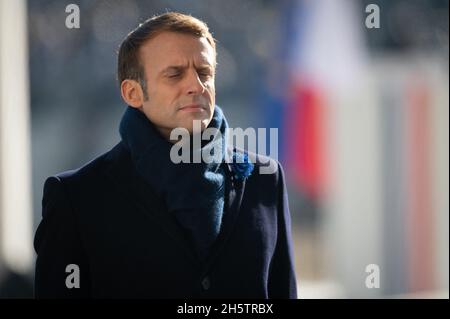 Emmanuel Macron nimmt am 11. November 2021 an der 103. Jahrestages des Waffenstillstands am 11. November 1918 im Arc de Triomphe in Paris, Frankreich, Teil. Foto von Laurent Zabulon / ABACAPRESS.COM Stockfoto