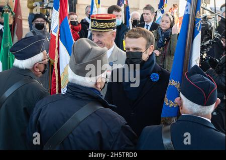 Emmanuel Macron nimmt am 11. November 2021 an der 103. Jahrestages des Waffenstillstands am 11. November 1918 im Arc de Triomphe in Paris, Frankreich, Teil. Foto von Laurent Zabulon / ABACAPRESS.COM Stockfoto