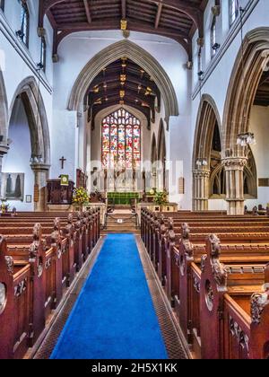 Farbenfrohe Inneneinrichtung der All Saints Church in der Stadt Stamford in Lincolnshire, die für ihre Steingebäude und die georgianische Architektur berühmt ist Stockfoto