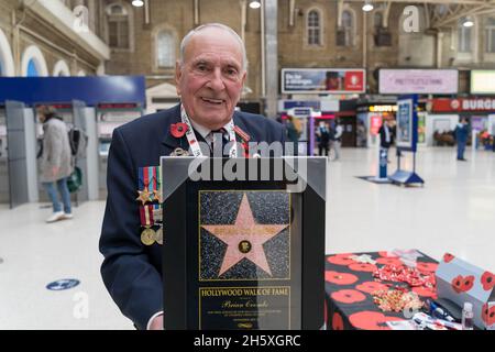 Brian Coombs hat eine Hall of Fame von Charing Cross Bahnhof London England Großbritannien Stockfoto