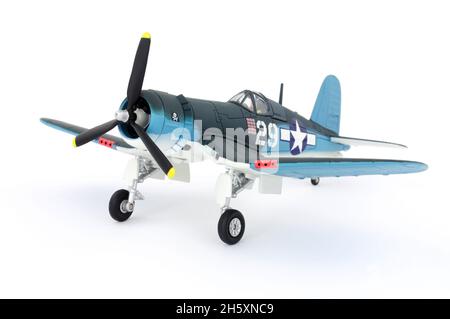 Corgi Aviation Archive Collection Ausstellungsflugzeug vom Typ Corsair 1/72 aus Metalldruckguss, Vought F4U-1A Stockfoto