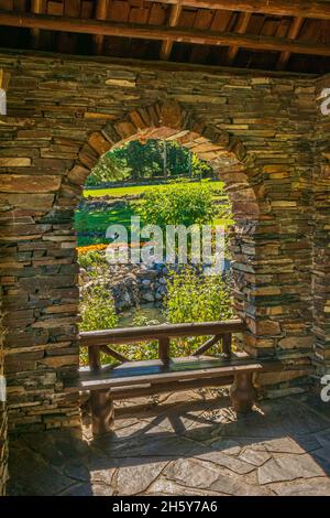 Kaskaden des Time Garden Banff Alberta Canada im Sommer Stockfoto