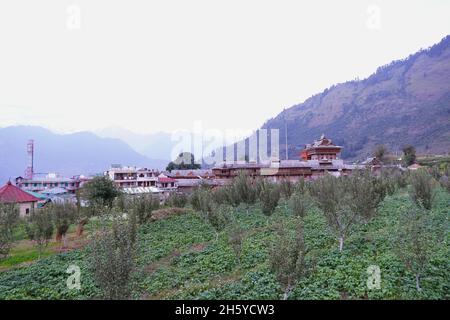 Shri Bhima Kali Tempel, Sarahan, Himachal Pradesh, Indien. Der Muttergöttin Bhimakali gewidmet, die der Gottheit der Herrscher des ehemaligen Bushahr S vorsteht Stockfoto