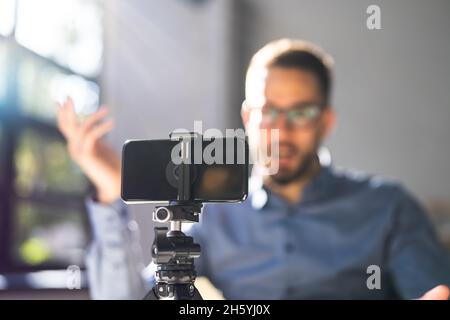 Virtuelle Online-Schulungskonferenz. Lernen Sie Den Learning Coach Kennen Stockfoto