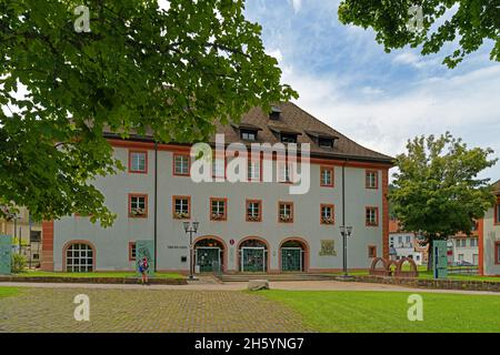 Europa, Deutschland, Baden-Württemberg, Sankt Blasien, Am Kurgarten, Kurpark, Touristeninformation, Architektur, Gebäude, Sehenswürdigkeit, Tourismus, Stockfoto