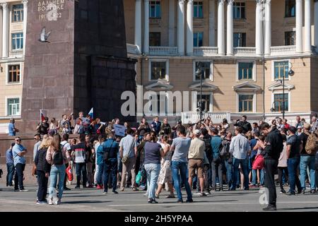 Wladiwostok, Russland - 9. September 2018: Eine politische Aktion gegen die Anhebung des Rentenalters, organisiert von Alexei Nawalny. Stockfoto