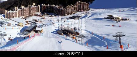 FRANKREICH, LA PLAGNE, SAVOY ( 73 ), DAS SKIGEBIET VON LA PLAGNE BELLECOTE Stockfoto