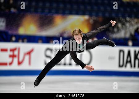 Tokio, Japan. November 2021. Alexander Samarin aus Russland tritt am 12. November 2021 beim Men's Short Program beim Grand Prix of Figure Skating der International Skating Union (ISU) in Tokio, Japan, an. Quelle: Zhang Xiaoyu/Xinhua/Alamy Live News Stockfoto