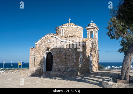 Die orthodoxe Kirche des Heiligen Elias in Protaras, Zypern. Stockfoto