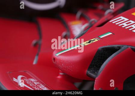 Interlagos, Brasilien. November 2021. 12.11.2021, Autodromo Jose Carlos Pace, Interlagos, FORMEL 1 HEINEKEN GRANDE PREMIO DO BRASIL 2021, im Frontflügel des Ferrari Bild: dpa/Alamy Live News Stockfoto