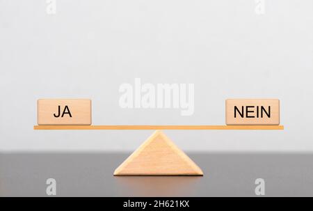 Vor- und Nachteile, ja und nein Stockfoto