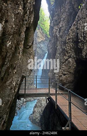 Im unteren Teil der leutaschschlucht auf der bayerischen Seite Stockfoto