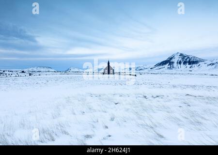 Die schwarze Kirche budir auf snaefellsnes in island. Stockfoto