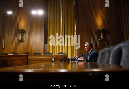 Der für Zoll und Grenzschutz zuständige Kommissar R. Gil Kerlikowske bezeugte vor dem US-Finanzausschuss des Senats in Washington, D.C., am 11. Mai 2016. Stockfoto