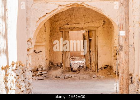 Ruine eines Hauses in der Altstadt von Ibra, Oman Stockfoto
