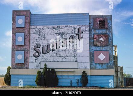 Sunset Drive-in Theater, West 9th Street, Business Route 66, Amarillo, Texas; Ca. 1977 Stockfoto