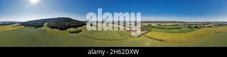 deutschland,thüringen,stadtilm,Dörnfeld an der im,Dorf,Übersicht,Felder,Wälder,Berg,Landschaft,Luftbild,360 – Grad Panorama,teilweise Rücklicht Stockfoto