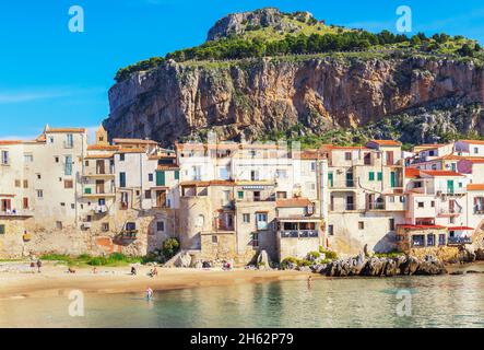 Blick auf das historische Viertel cefalu, cefalu, sizilien, italien Stockfoto