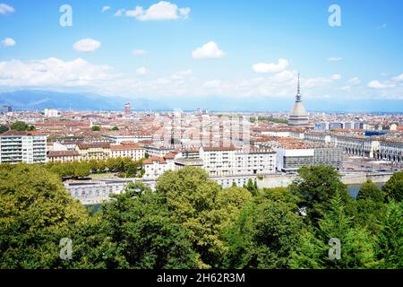 Stadtbild vom belvedere von Turin mit Mole Antoneliana Wahrzeichen, Turin, Italien Stockfoto