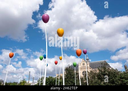 frankreich, paris, bunte Luftballons, Kunst, Installation, dahinter die kirche saint-eustache Stockfoto