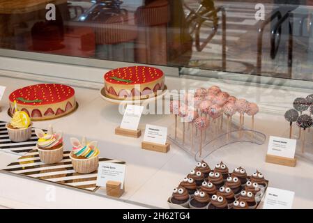 frankreich, paris, Ausstellung einer Patisserie, Konditorei in paris Stockfoto