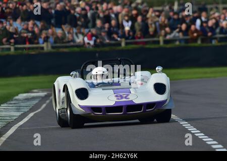 Rob Hall, Andrew Wareing, McLaren-Chevrolet M1A, Gurney Cup, Weltmeisterschaft der Sportwagen, die in den Jahren 1960 bis 1966 gefahren sind, Goodwood 78th M Stockfoto