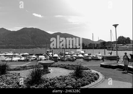 Promenade entlang locarno am Ufer des Lago maggiore. locarno, Kanton tessin, schweiz Stockfoto