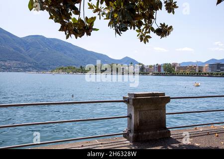 Promenade entlang locarno am Ufer des Lago maggiore. locarno, Kanton tessin, schweiz Stockfoto