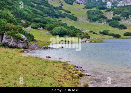 Wanderung zum Zreiner See 4 Hektar Bergsee auf 1799 m in den brandenberger alpen, tirol, Stockfoto