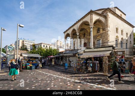 Athen, Griechenland. November 2021. Außenansicht der Tzisdarakis-Moschee am Monastiraki-Platz Stockfoto