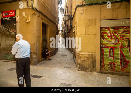 Impressionen von barcelona - eine Stadt an der Küste des nordöstlichen spaniens. Sie ist die Hauptstadt und größte Stadt der autonomen Gemeinschaft katalonien sowie die zweitbevölkerungsreichste Gemeinde spaniens. Stockfoto