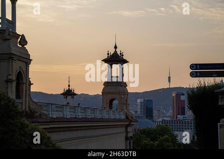 palau nacional de montjuic - oder Nationalpalast auf dem montjuic-Hügel in barcelona in spanien. Jetzt dient es als nationales Kunstmuseum von katalonien. Es liegt am Fuße des montjuic-Berges Stockfoto