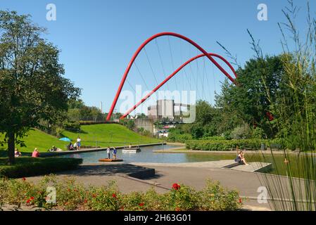 Nordsternpark und Doppelbogenbrücke, gelsenkirchen, ruhrgebiet, Nordrhein-westfalen, deutschland Stockfoto