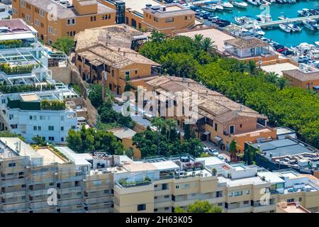 Luftaufnahme, Gastronomie am Yachthafen puerto Portals,Portals nous,Calvià,mallorca,balearen,spanien Stockfoto