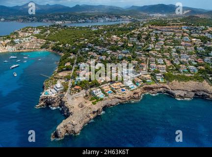 Luftbild, Bucht und Strand ses pedreretes, Baustelle mirador las malgrats Aussichtsplattform, santa ponsa, mallorca, balearen, spanien Stockfoto