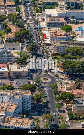 Luftbild, Hotelkomplexe auf der Avenida de s'albufera, muro, mallorca, balearen, spanien Stockfoto