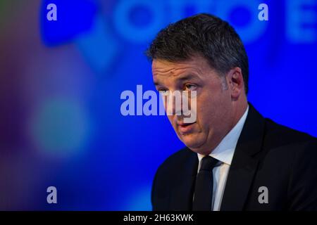 Rom, Italien. November 2021. Senator Matteo Renzi vor der Fernsehsendung „Otto e Mezzo“ in Rom gesehen. (Foto: Stefano Costantino/SOPA Images/Sipa USA) Quelle: SIPA USA/Alamy Live News Stockfoto