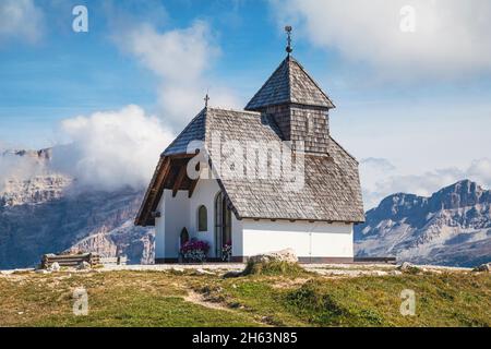 alpinkapelle des Heiligen antonius auf der hochebene von pralongia, bei corvara, alta badia, Südtirol, italien, europa Stockfoto