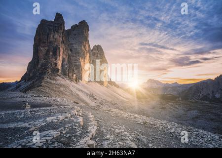 tre cime di lavaredo, dolomiten, Sonnenuntergang an der Gabelung lavaredo, auronzo di cadore, belluno, venetien, italien Stockfoto