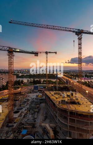 wien,Baustellengrube,Kran,Projekt 'Donauwohnungen',wiener Innenstadt,Donau,Brücke reichsbrücke im Jahr 00. Übersicht,wien,österreich Stockfoto