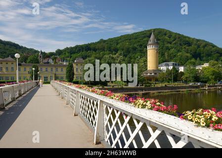 lahn mit Blick auf den Quellenturm,Bad ems an der lahn,lahntal,rheinland-pfalz,deutschland Stockfoto