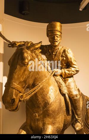 england, winchester, Museen im Militärviertel von winchester, das Museum der königlichen Husaren des Königs, Soldaten, die auf dem Pferderücken geladen werden Stockfoto