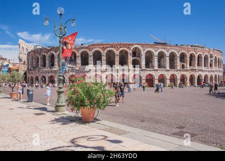römisches Amphitheater (Arena di verona) auf der piazza BH in der Altstadt, verona, etsch, etschtal, provinz verona, venetien, italien Stockfoto