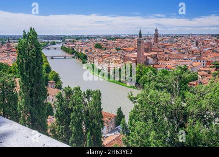 Blick auf die etsch und die Altstadt, verona, etschtal, Provinz verona, venetien, italien Stockfoto